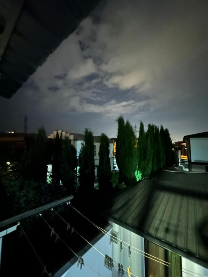 Guesthouse Chrdili Tbilisi Buitenkant foto